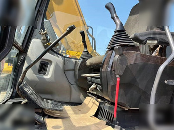 크롤러 굴삭기 SANY SY135C : 사진 3