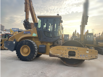 압축기 XCMG XS143J