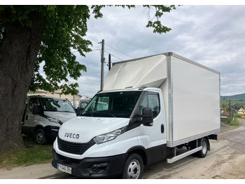 박스 밴 IVECO Daily 35c16