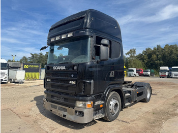 트랙터 유닛 SCANIA 124