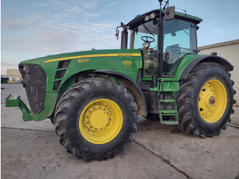 장궤형 트랙터 JOHN DEERE 8030 Series