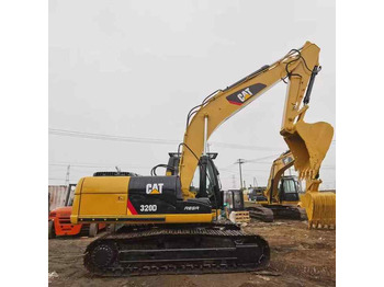 굴착기 CATERPILLAR 320D