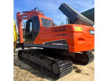 굴착기 DOOSAN DX225