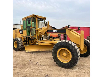 그레이더 CATERPILLAR 140H