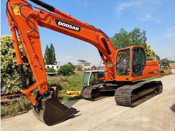 굴착기 Used Doosan 225LC Excavator | Low Hours | Heavy-Duty Performance | Global Shipping [ Copy ] [ Copy ] [ Copy ] [ Copy ] [ Copy ] : 사진 5