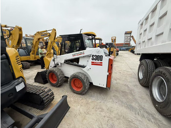 스키드 스티어 로더 BOBCAT S300