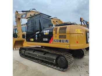 크롤러 굴삭기 CATERPILLAR 323D