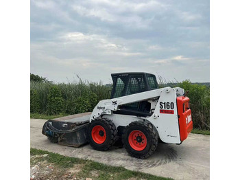 스키드 스티어 로더 BOBCAT S160