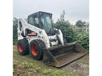스키드 스티어 로더 BOBCAT S300
