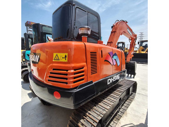 크롤러 굴삭기 DOOSAN DH55