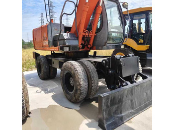 휠 굴삭기 HITACHI ZX130W