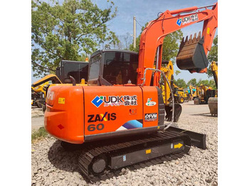 크롤러 굴삭기 HITACHI ZX60