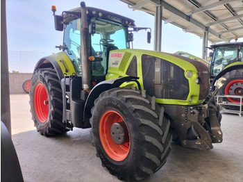 장궤형 트랙터 CLAAS Axion 950