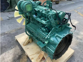 엔진 VOLVO D6D : 사진 4