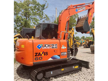 크롤러 굴삭기 HITACHI ZX60