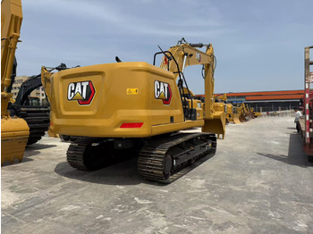 크롤러 굴삭기 CATERPILLAR 320GC