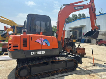 크롤러 굴삭기 DOOSAN DH55