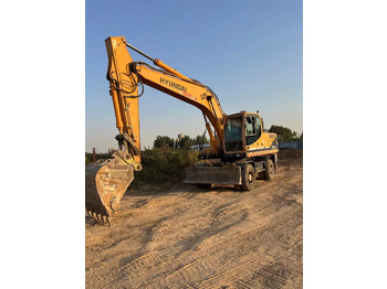 휠 굴삭기 HYUNDAI R210