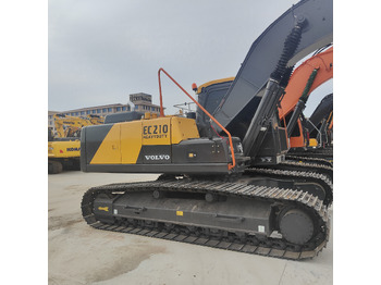 크롤러 굴삭기 VOLVO EC210
