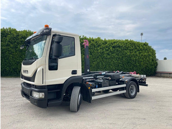 후크 리프트 트럭 IVECO EuroCargo 120E