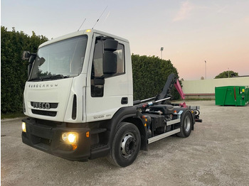 후크 리프트 트럭 IVECO EuroCargo 160E