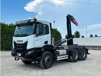 후크 리프트 트럭 IVECO Trakker