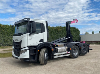 후크 리프트 트럭 IVECO X-WAY