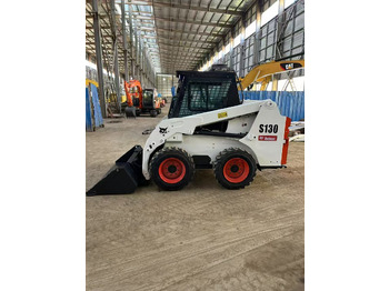 스키드 스티어 로더 BOBCAT S130
