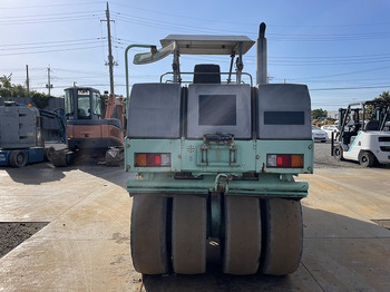 콤비네이션 롤러 BOMAG BW144AC-2 : 사진 4