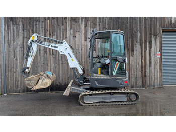 미니 굴삭기 BOBCAT E26