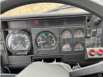 리스  Iveco 380 Iveco 380 : 사진 3