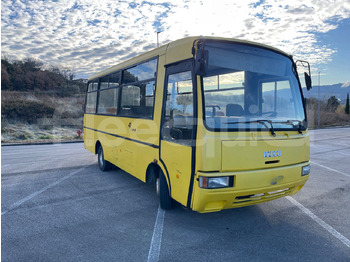 스쿨버스 IVECO