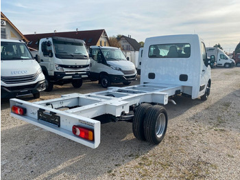 신규 캡 새시 트럭, 크레인 트럭 Renault Master Fahrgestell L3H1 P5 4,5t 165Ps : 사진 3