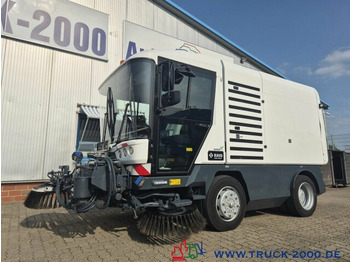 거리 청소 차량 Ravo 540 3 Besen Sweeper 62 km/h Autobahn fähig : 사진 2