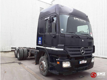 캡 새시 트럭 MERCEDES-BENZ Actros 2536