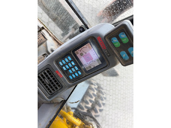 휠 굴삭기 Komatsu PW 180 - 7 : 사진 4 휠 굴삭기 Komatsu PW 180 - 7 : 사진 4