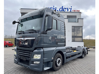 트럭 MAN TGX 26.500