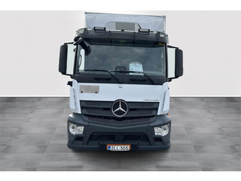 박스 트럭 Mercedes-Benz Antos 1827 L/4x2 KSA-UMPIKORI+pL-NOSTIN : 사진 2