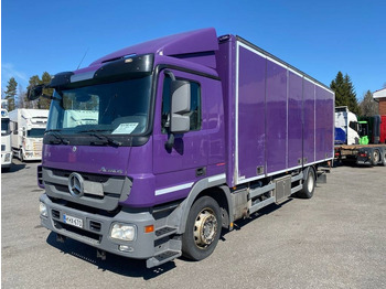박스 트럭 MERCEDES-BENZ Actros 1832