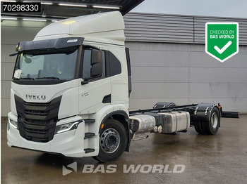 캡 새시 트럭 IVECO S-WAY