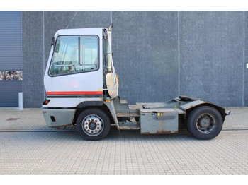 터미널 트랙터 TERBERG