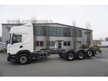 캡 새시 트럭 Scania G540 8x4 / Chassis 8.7 m / Steered axle / 2021 : 사진 3