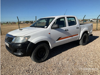 픽업트럭 TOYOTA Hilux