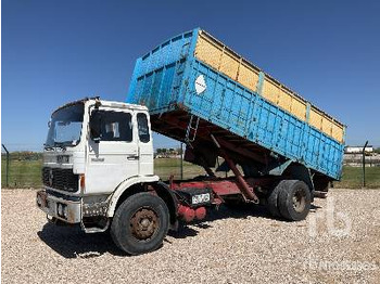 덤프트럭 RENAULT