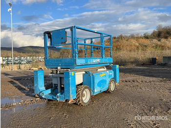 시저 리프트 GENIE