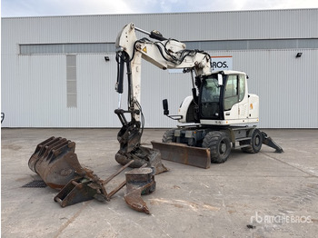 휠 굴삭기 LIEBHERR A 914