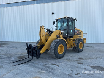 휠 로더 CATERPILLAR 930M
