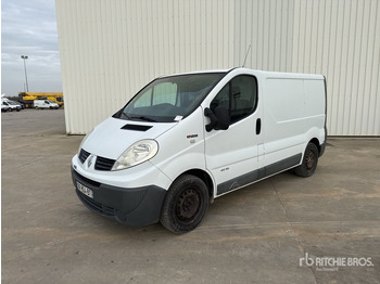밴 RENAULT Trafic