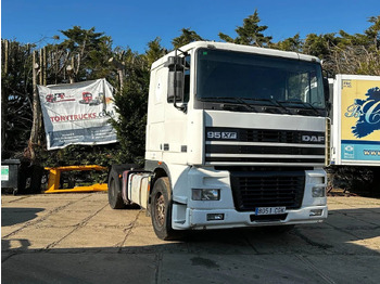 트랙터 유닛 DAF XF 95 380