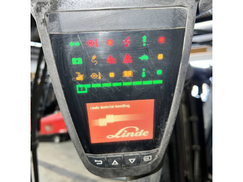 전기 지게차 Linde E30/600H (387) : 사진 4 전기 지게차 Linde E30/600H (387) : 사진 4